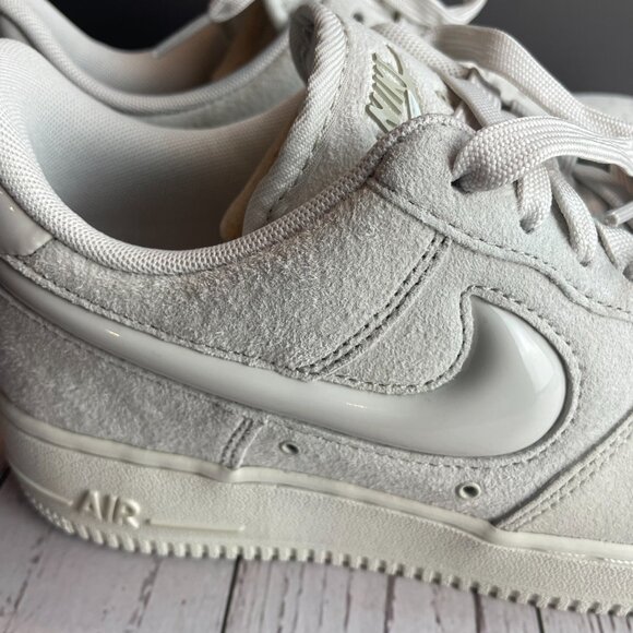 NIKE AIR FORCE 1 '07 (WOMEN) 7.5 - Picture 5 of 13